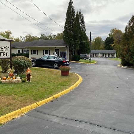 Villager Motel Williamstown Exterior foto